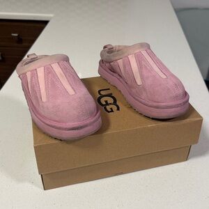 UGG Blush Pink Suede Clogs